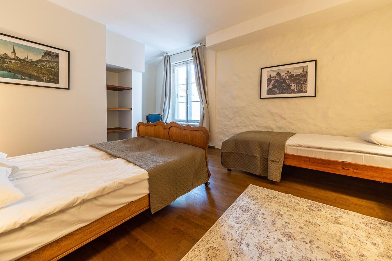 Old Town - Oleviste Apartment ทาลลินน์ ภายนอก รูปภาพ